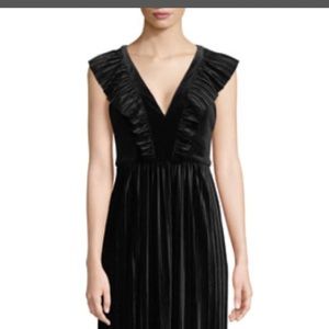 Bcbgeneration velvet pleated gown